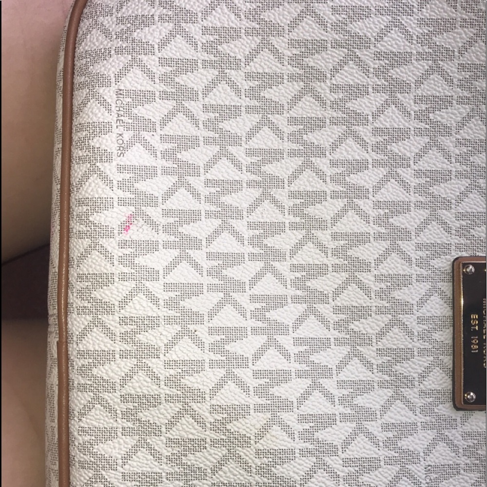 Michael Kors purse and wallet - Picture 4 of 7